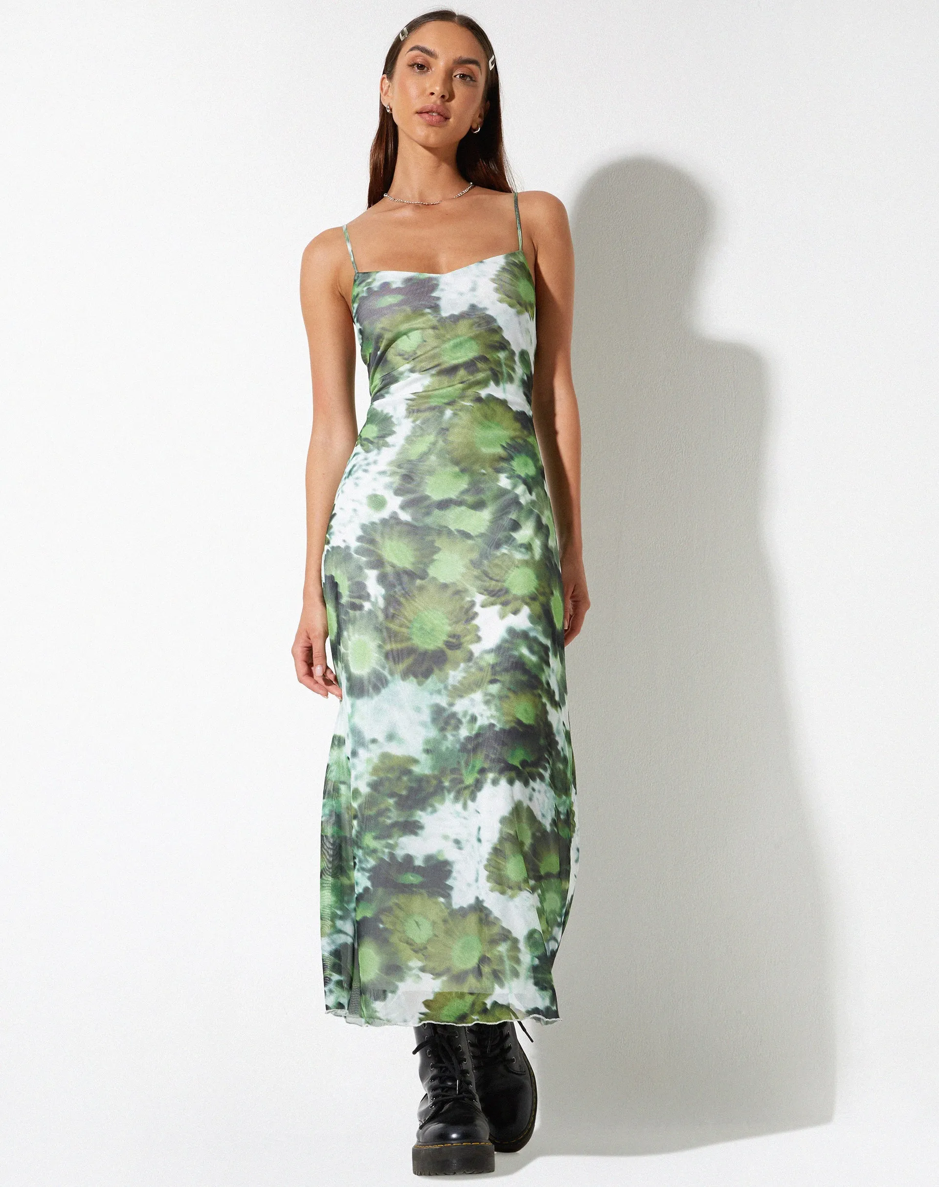 Chanda Maxi Dress in Xray Blurred Daisy Green